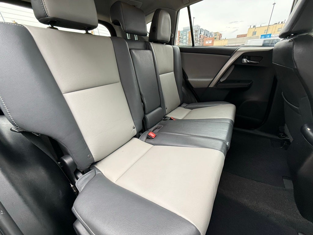 2015 Toyota RAV4 Limited