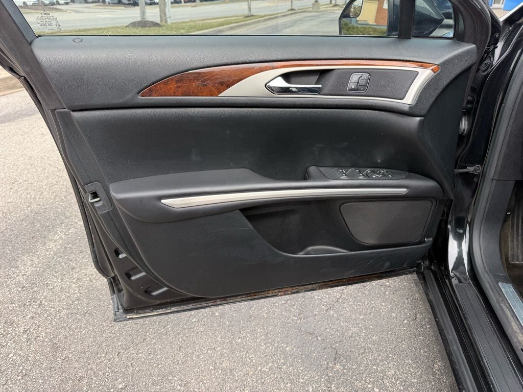 2015 Lincoln MKZ Base