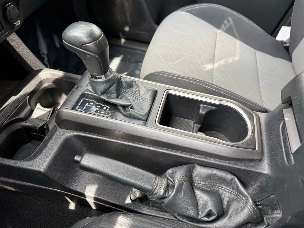 2022 Toyota Tacoma TRD Off-Road V6