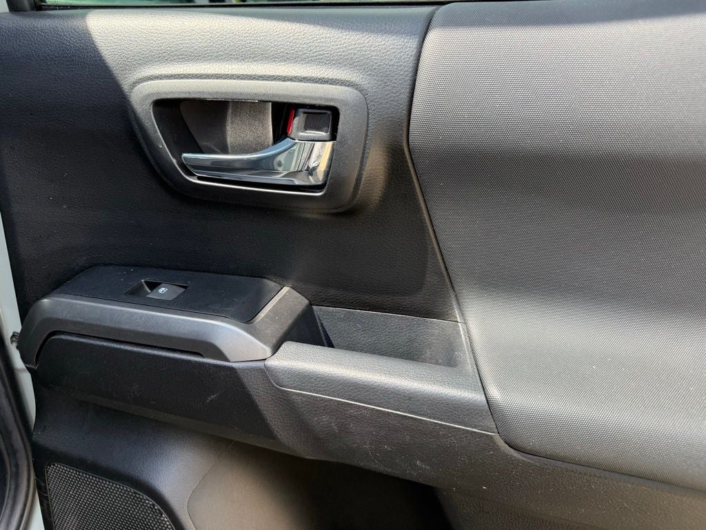 2022 Toyota Tacoma TRD Off-Road V6