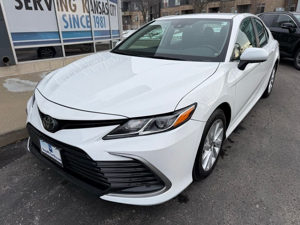 2024 Toyota Camry LE