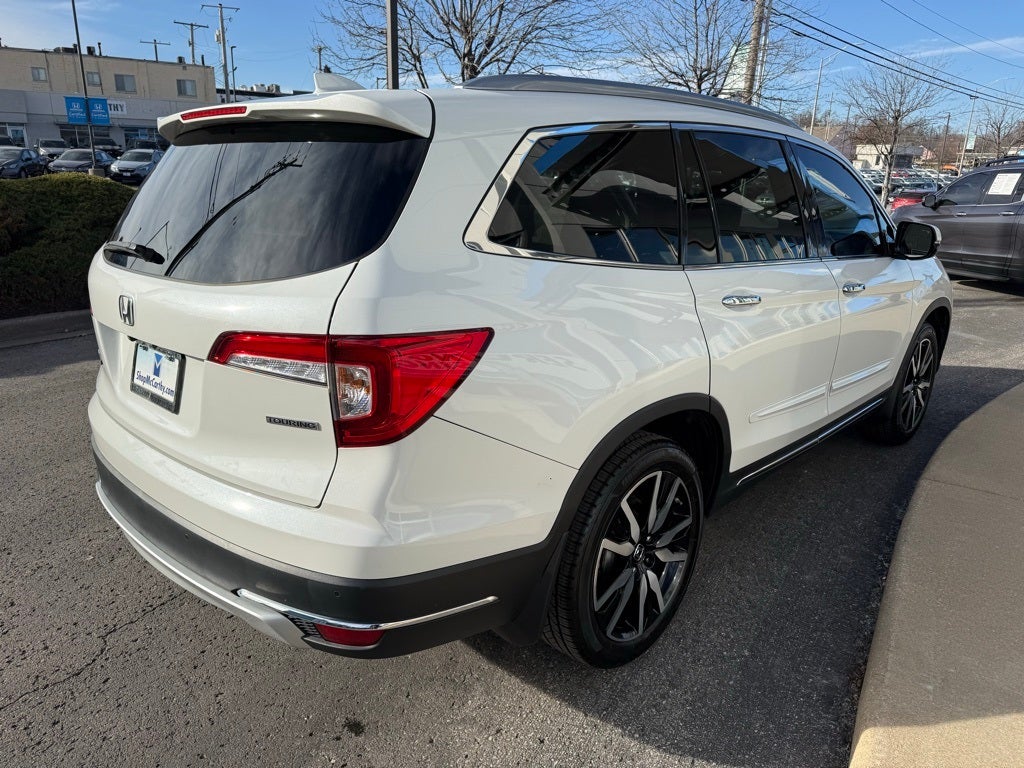 2021 Honda Pilot Touring 8 Passenger
