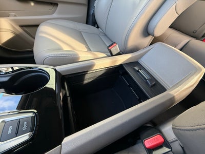 2021 Honda Pilot Touring 8 Passenger
