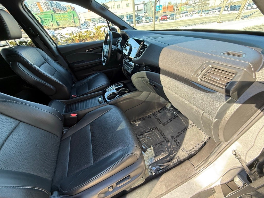 2021 Honda Passport Elite