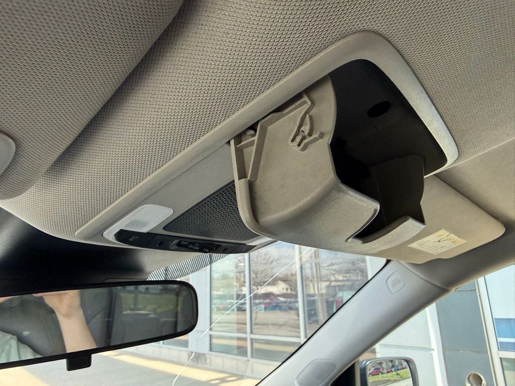 2023 Honda Pilot LX