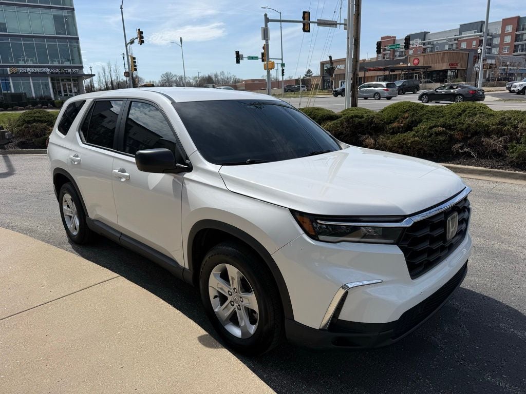 2023 Honda Pilot LX