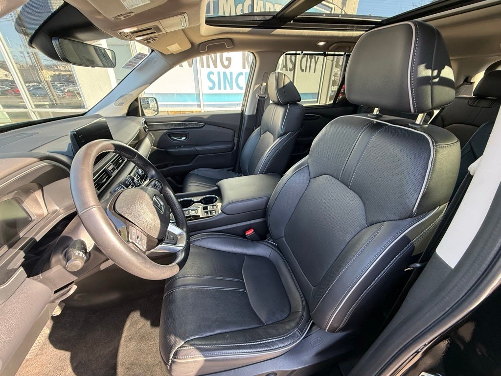 2023 Honda Pilot Elite