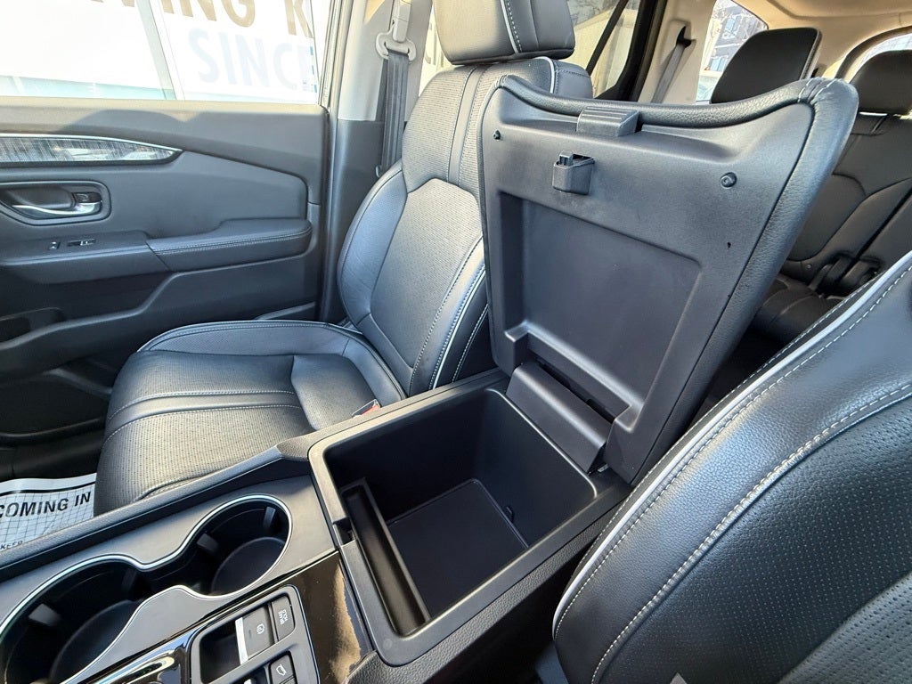 2023 Honda Pilot Elite