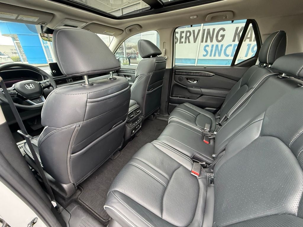 2023 Honda Pilot Elite