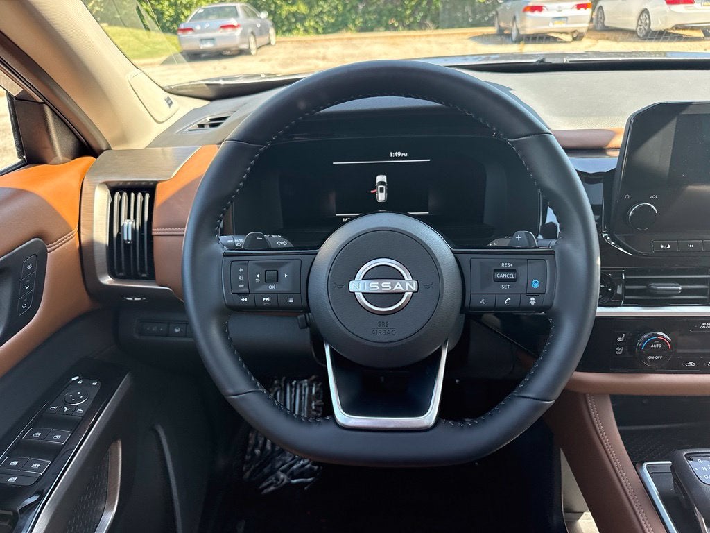2025 Nissan Pathfinder Platinum