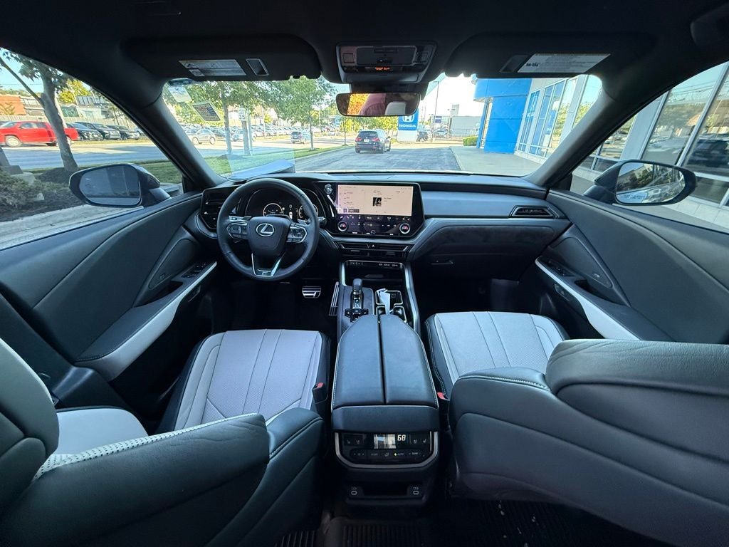 2024 Lexus TX 500h F SPORT Premium
