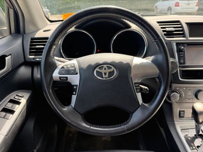 2013 Toyota Highlander Base Plus V6