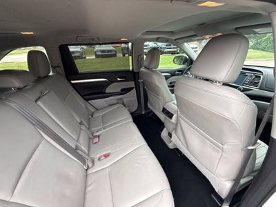 2016 Toyota Highlander XLE V6
