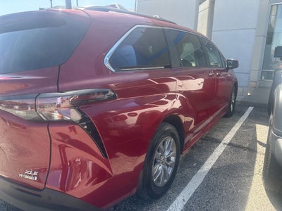 2024 Toyota Sienna XLE 7 Passenger