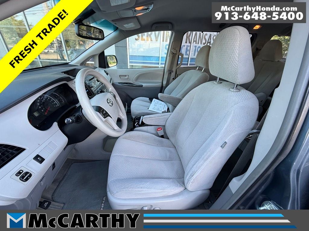 2013 Toyota Sienna LE