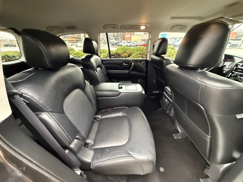 2024 INFINITI QX80 LUXE