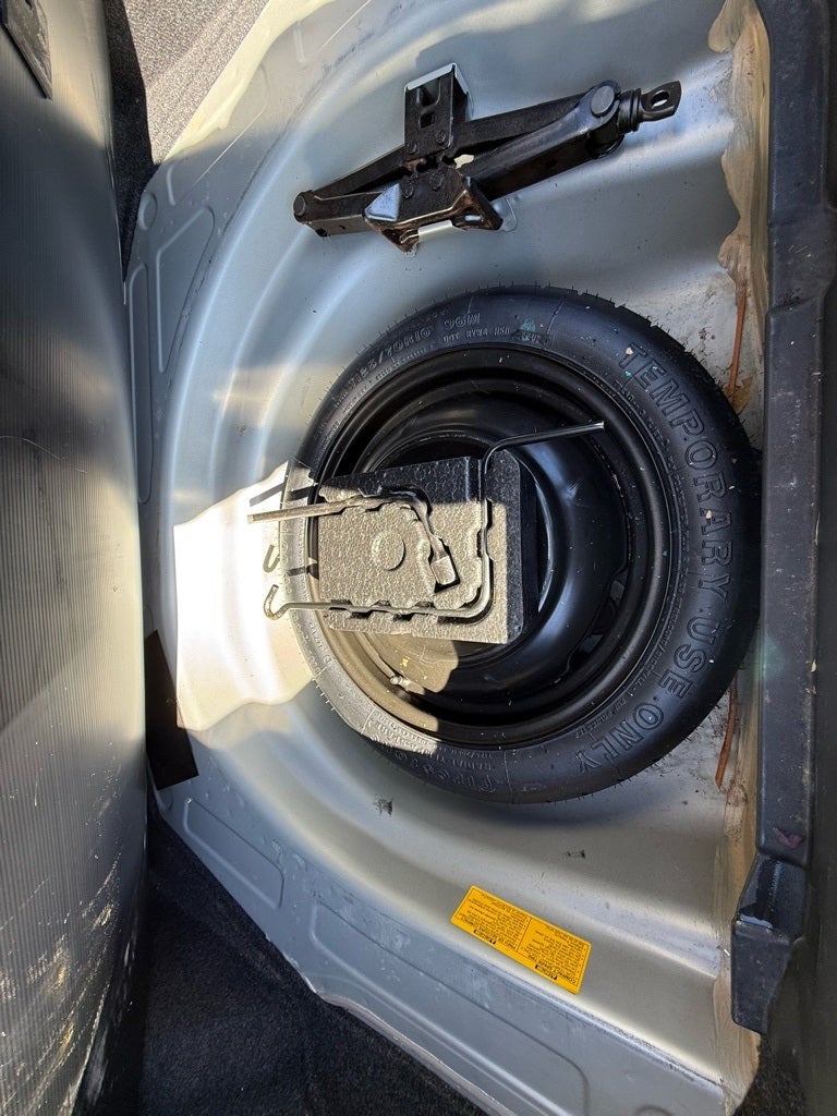 2004 Toyota Corolla LE