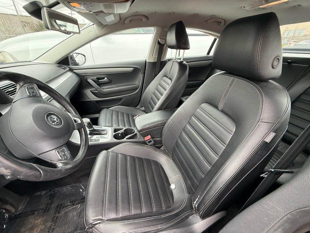 2010 Volkswagen CC Sport