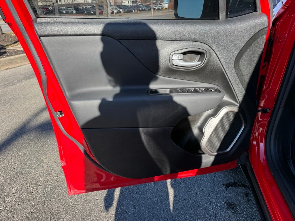 2023 Jeep Renegade Latitude