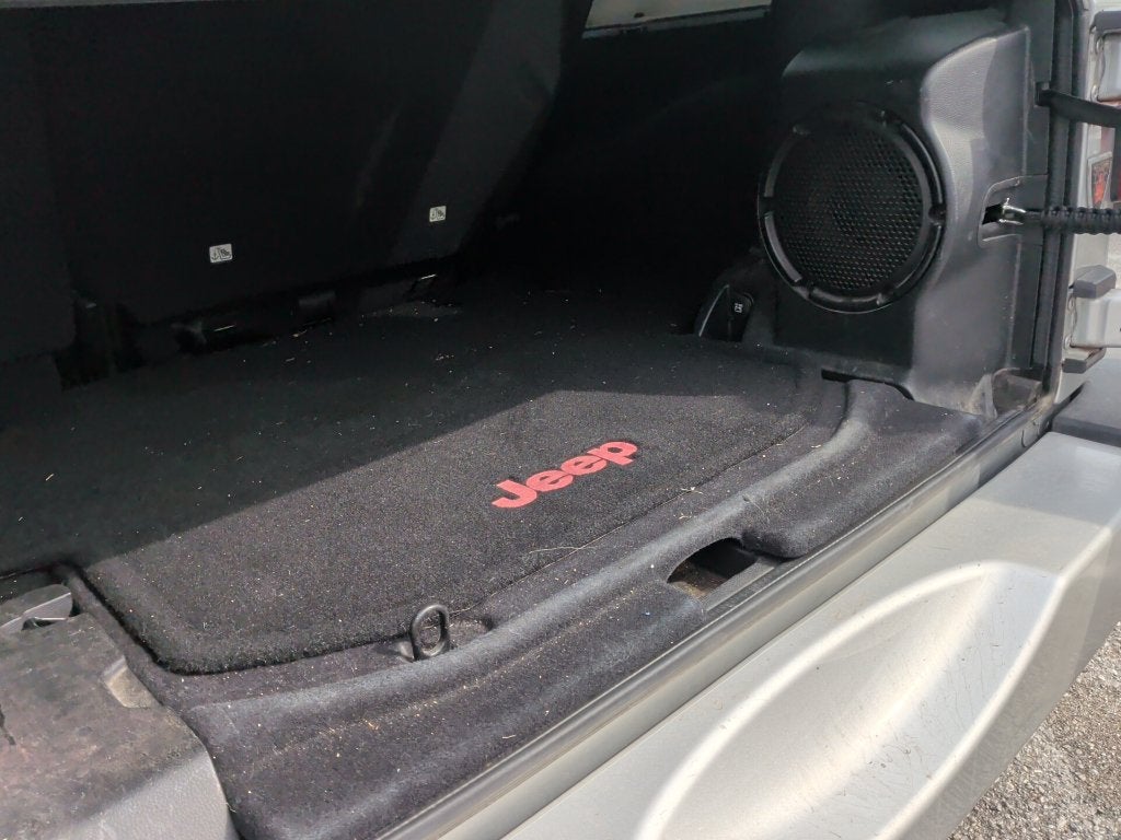 2012 Jeep Wrangler Unlimited Sahara
