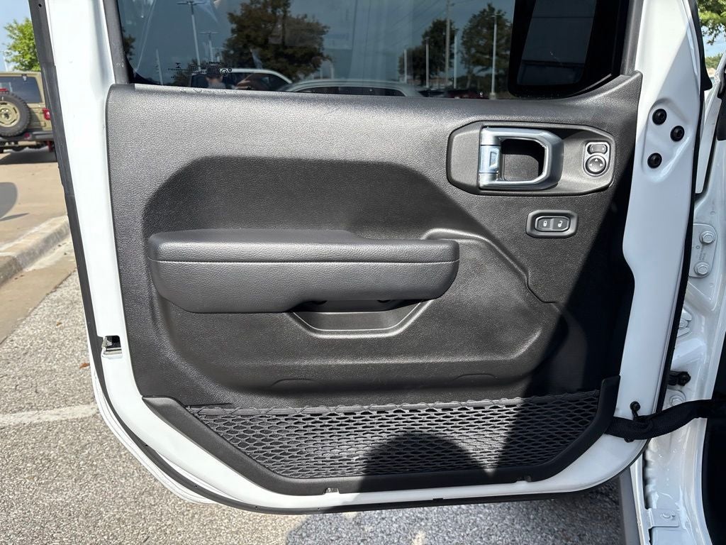 2023 Jeep Wrangler 4-Door Freedom 4x4