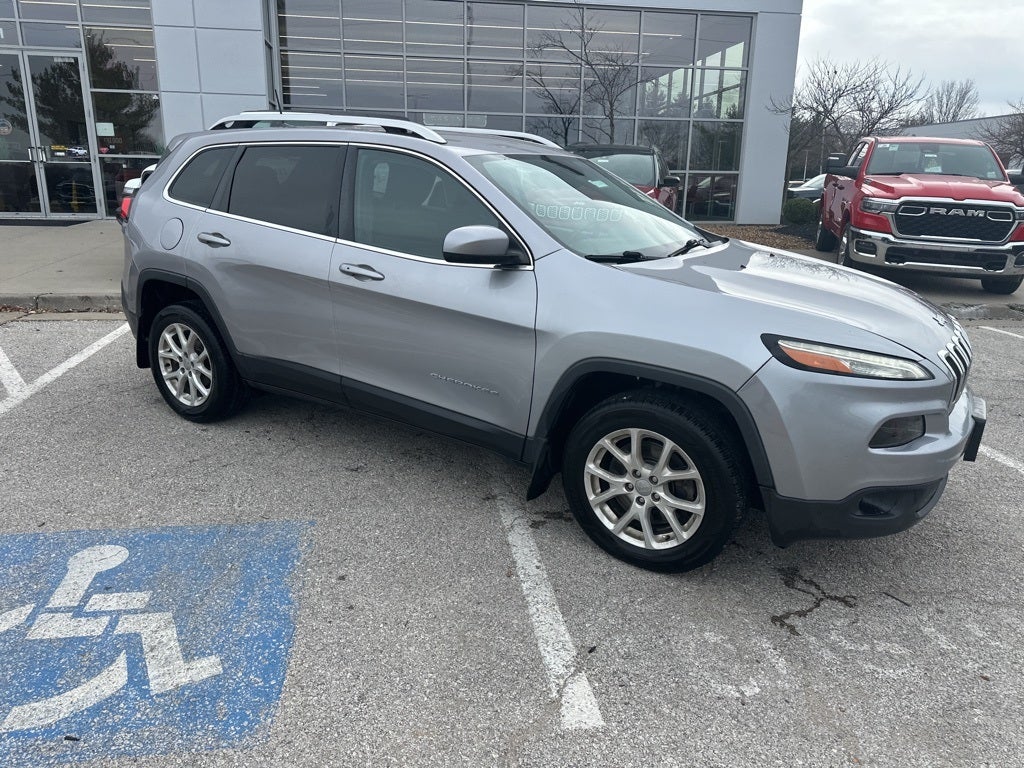 2017 Jeep Cherokee Latitude