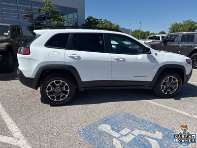 2022 Jeep Cherokee Trailhawk