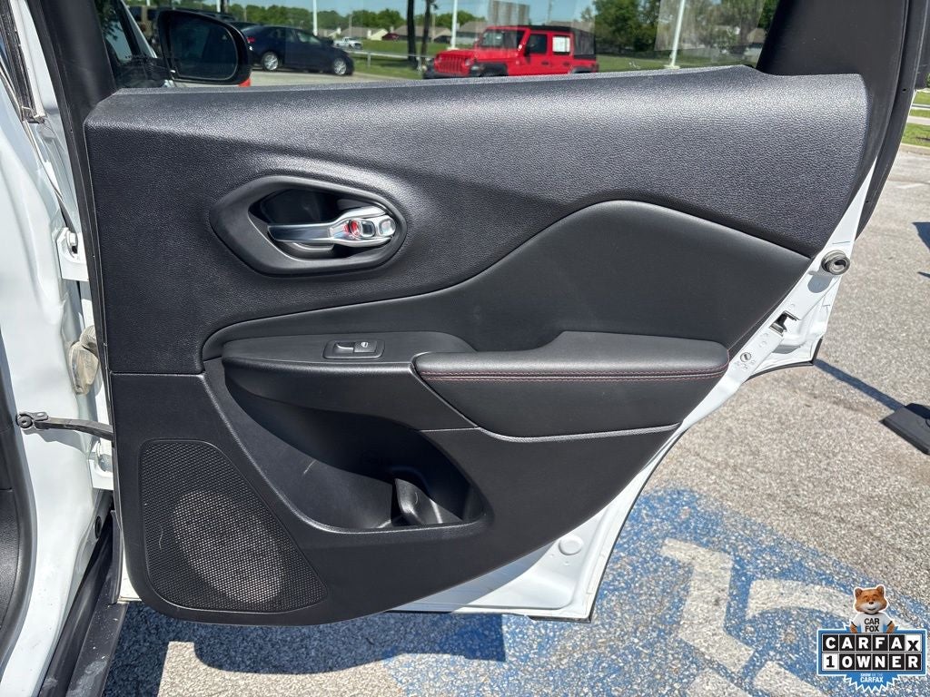 2022 Jeep Cherokee Trailhawk