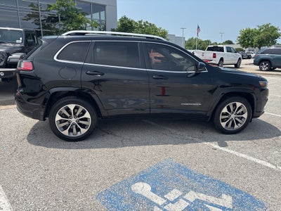 2019 Jeep Cherokee Overland
