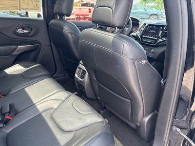 2019 Jeep Cherokee Overland