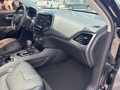 2019 Jeep Cherokee Overland