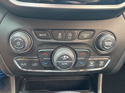 2019 Jeep Cherokee Overland