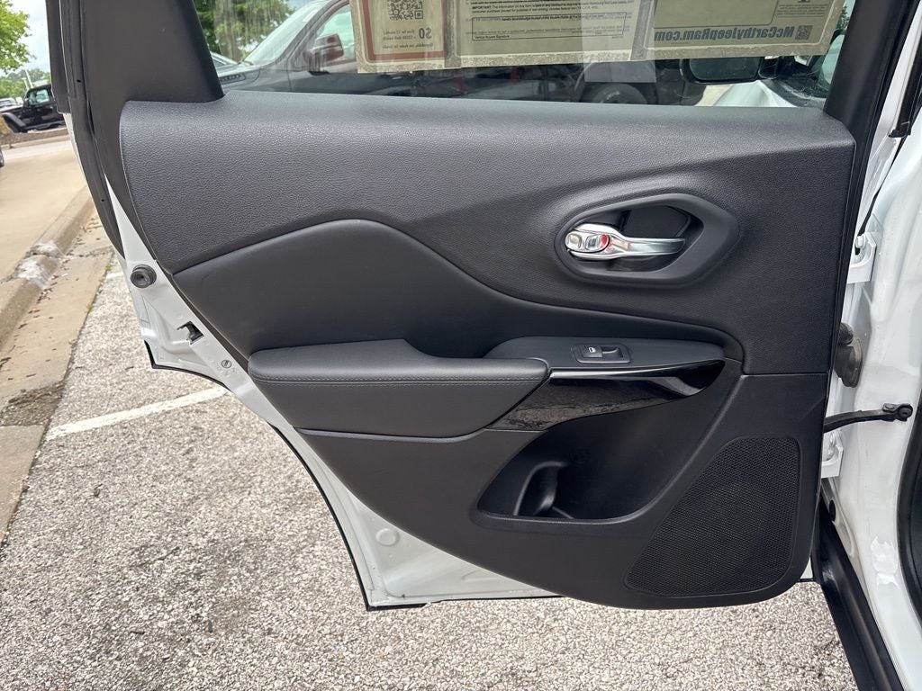 2019 Jeep Cherokee Altitude
