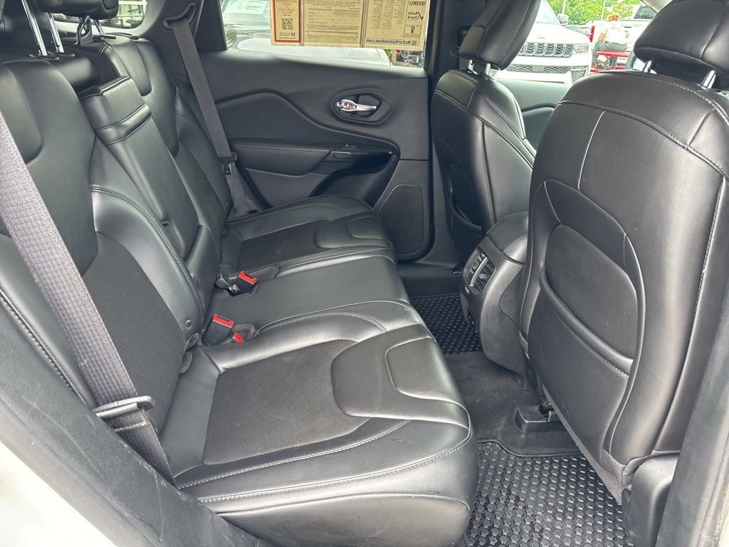 2019 Jeep Cherokee Altitude