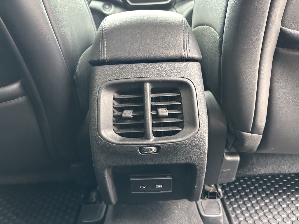 2019 Jeep Cherokee Altitude