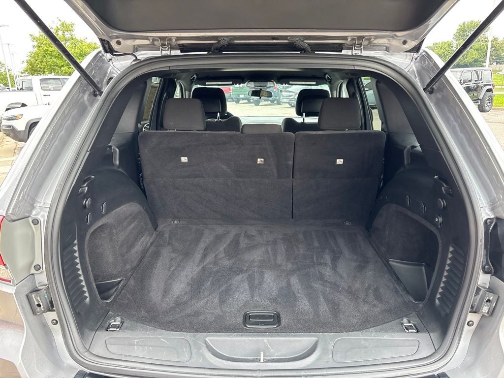 2020 Jeep Grand Cherokee Laredo E 4x4