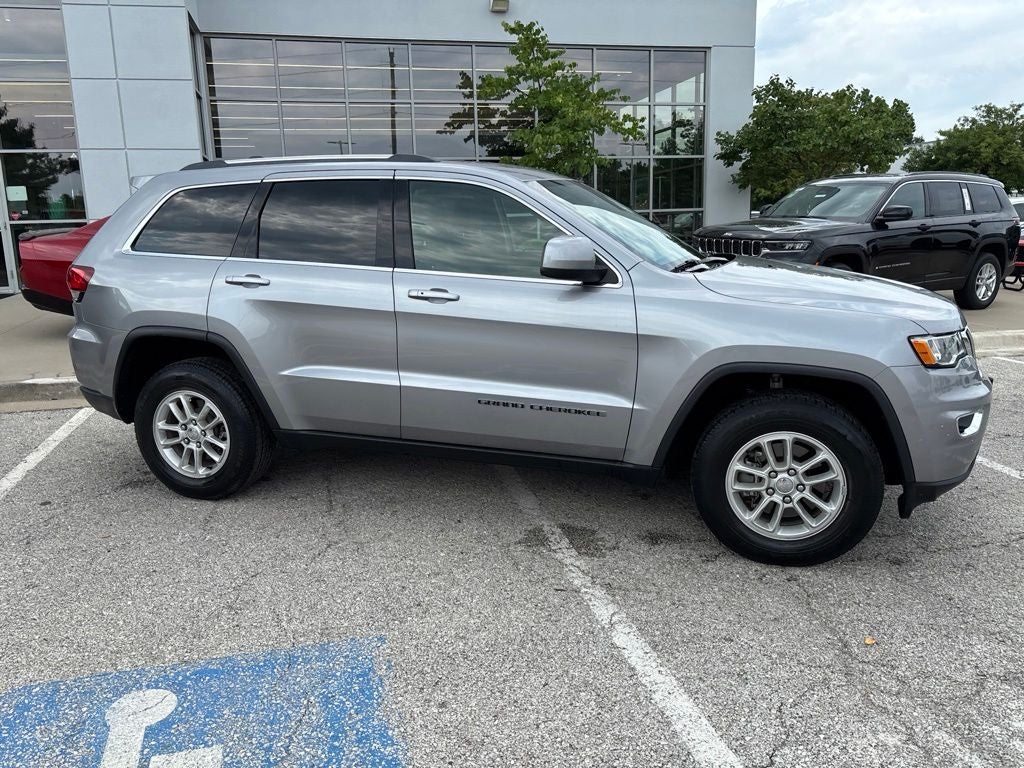 2020 Jeep Grand Cherokee Laredo E 4x4