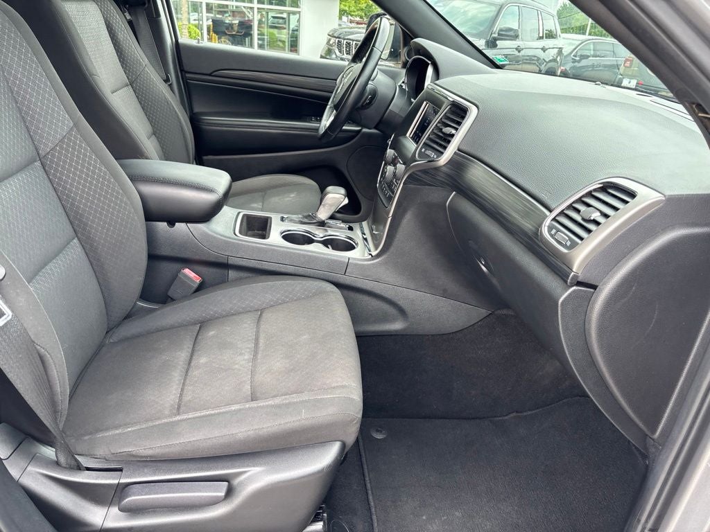 2020 Jeep Grand Cherokee Laredo E 4x4