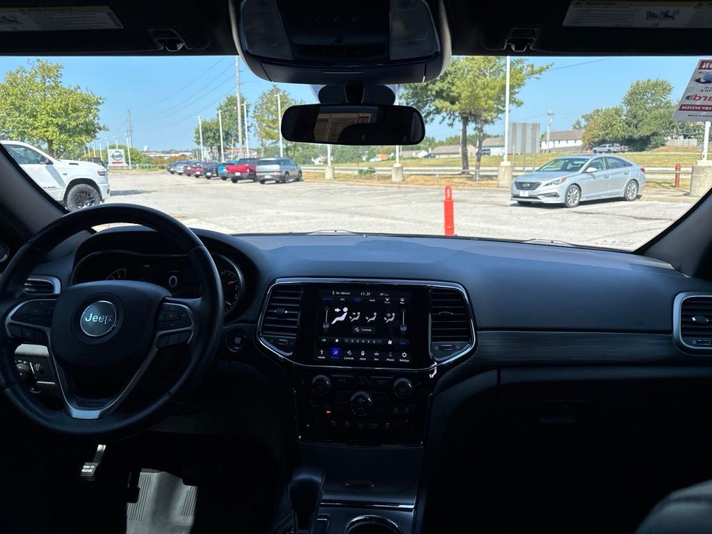 2021 Jeep Grand Cherokee Laredo X 4x4