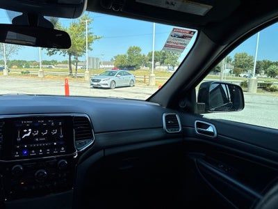 2021 Jeep Grand Cherokee Laredo X 4x4