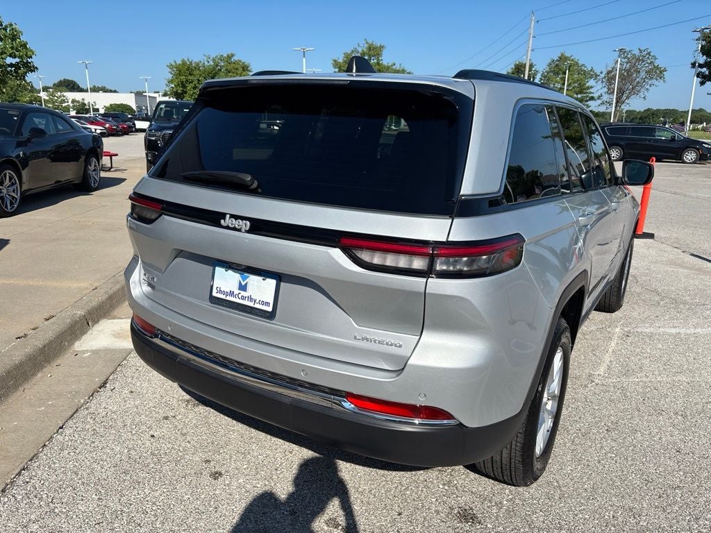 2024 Jeep Grand Cherokee Laredo X 4x4
