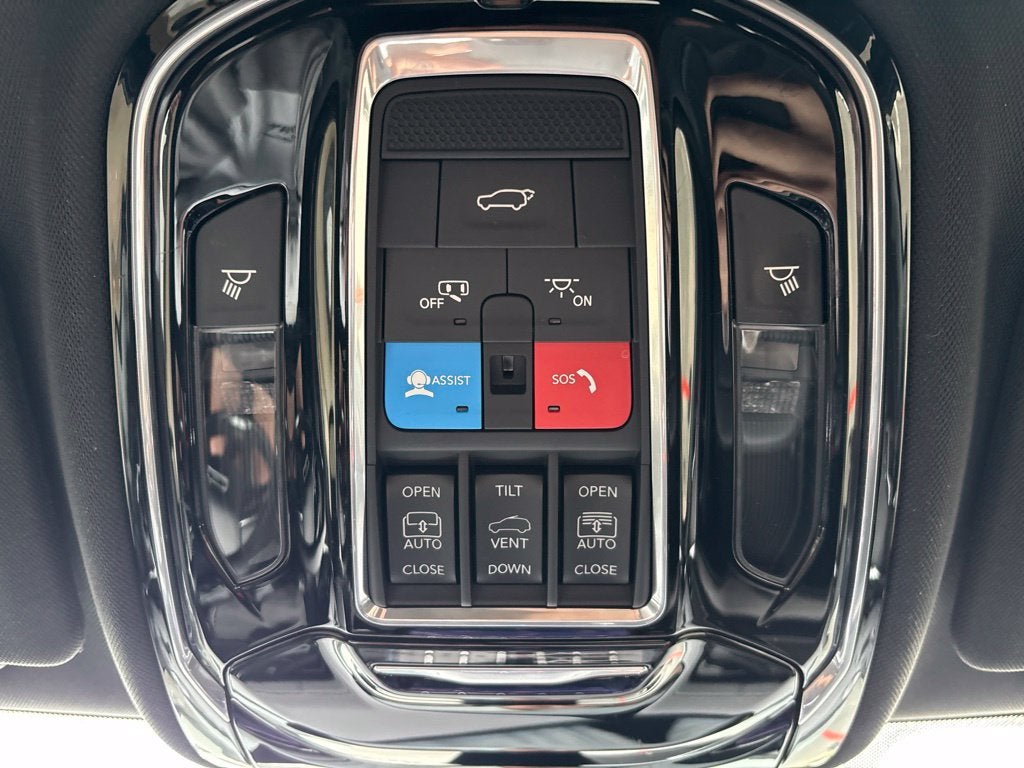 2022 Jeep Grand Cherokee Overland 4x4