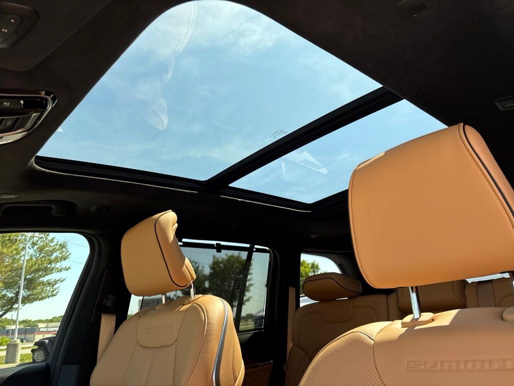 2024 Jeep Grand Cherokee Summit