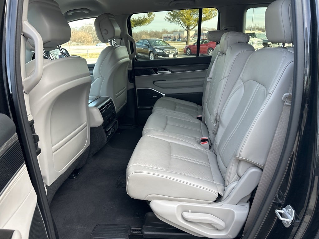 2024 Jeep Wagoneer L Series II