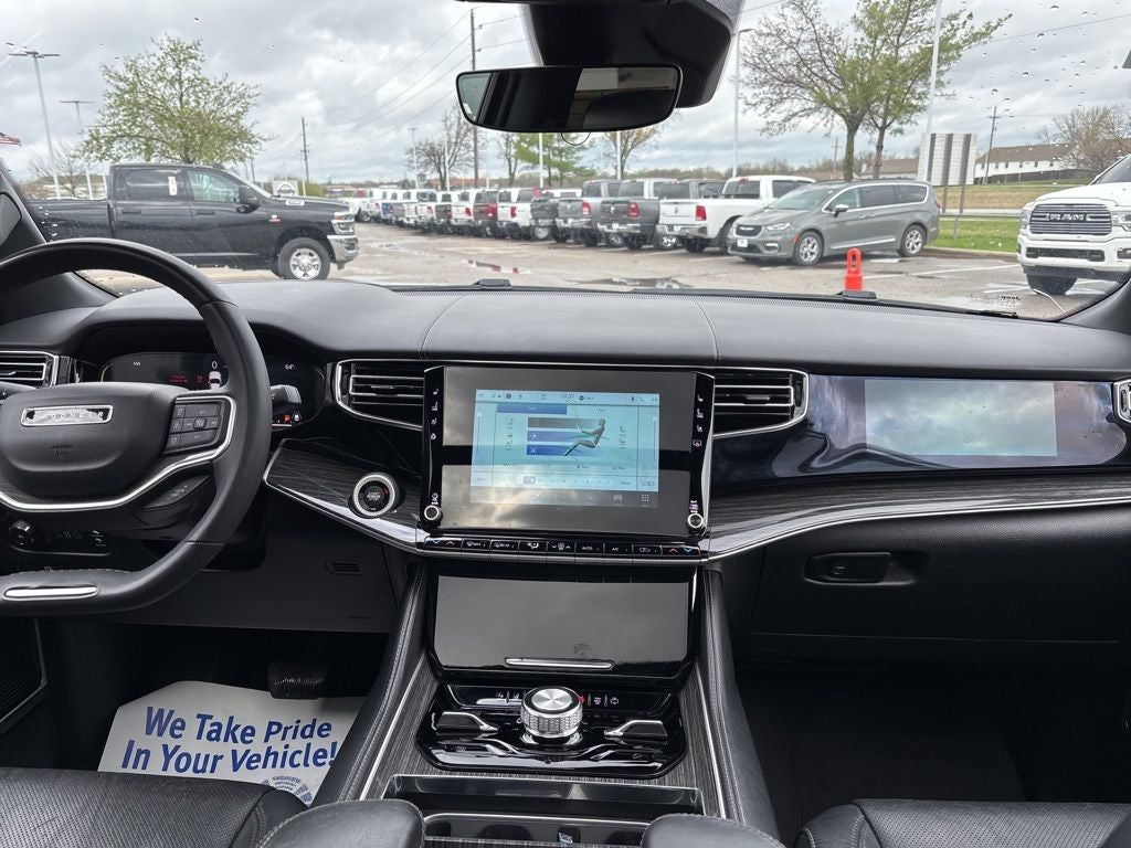2022 Jeep Wagoneer Series III