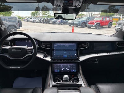 2023 Jeep Grand Wagoneer Series III