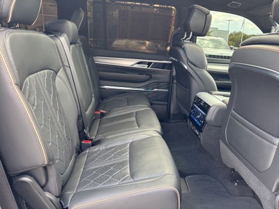 2023 Jeep Grand Wagoneer Series III