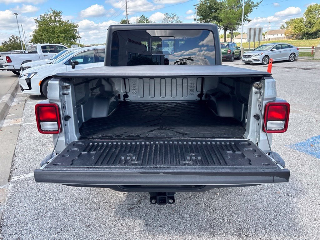 2023 Jeep Gladiator Willys 4x4