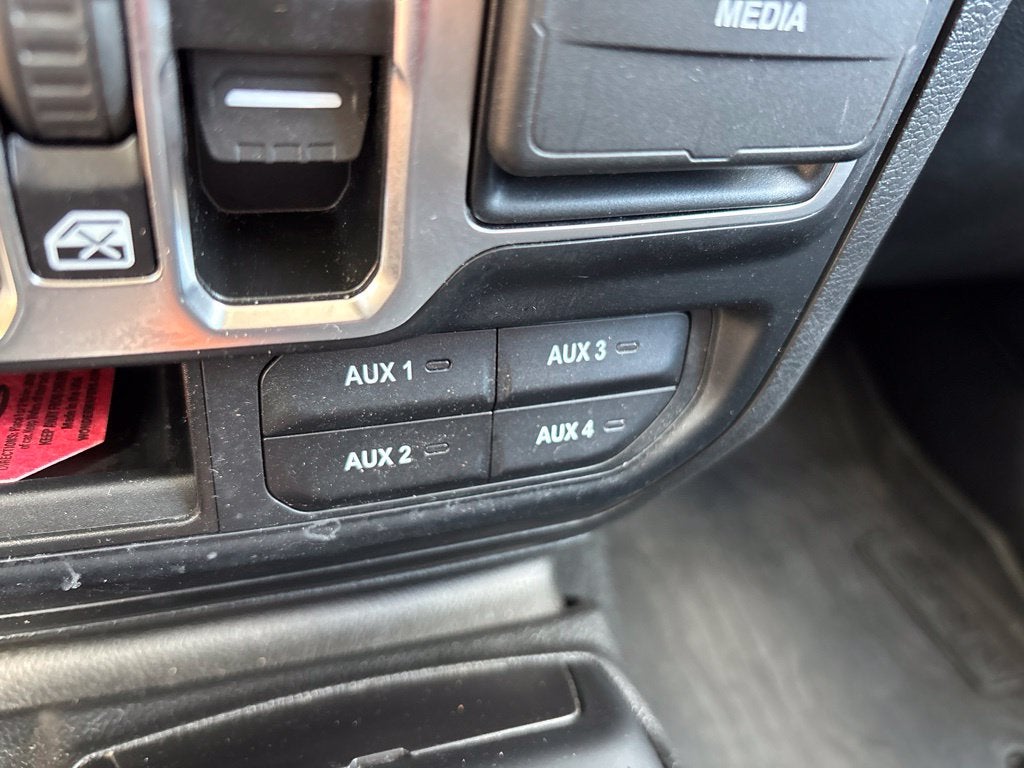 2023 Jeep Gladiator Willys 4x4