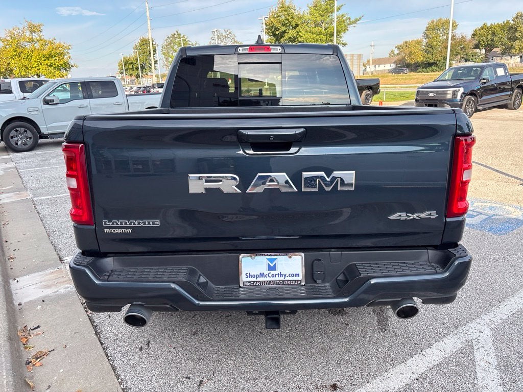 2026 RAM 1500 Laramie Crew Cab 4x4 5'7' Box